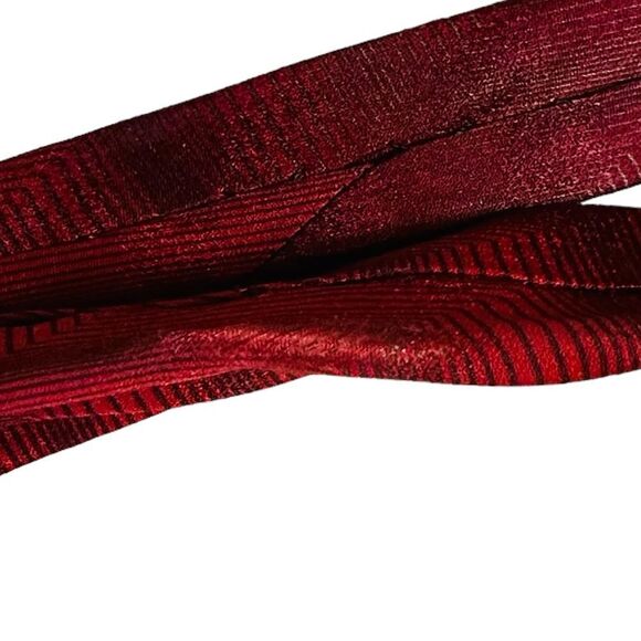 Red and Grey Kenneth Cole Zigzag stripe Silk Tie - Picture 6 of 6